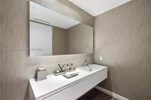 7065 Fisher Island, Miami Beach, FL 33109 - Photo 27