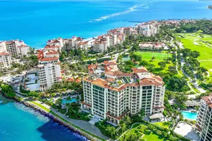 7065 Fisher Island, Miami Beach, FL 33109 - Photo 69