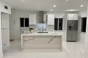 1201 Marseille, Miami Beach, FL 33141 - Photo 3