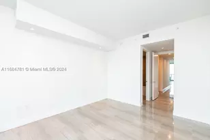 6901 Collins, Miami Beach, FL 33141 - Photo 53