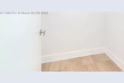 6901 Collins #701, Miami Beach, FL 33141 - Photo 41