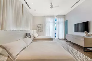 271 N Hibiscus, Miami Beach, FL 33139 - Photo 17