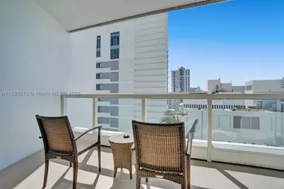 4391 Collins #915, Miami Beach, FL 33140 - Photo 7
