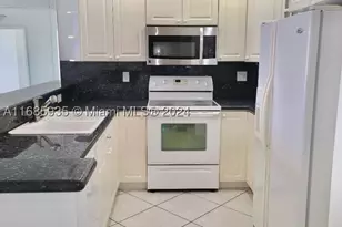600 Three Islands, Hallandale Beach, FL 33009 - Photo 3