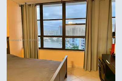 600 Three Islands #1817, Hallandale Beach, FL 33009 - Photo 5