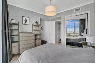 18101 Collins, Sunny Isles Beach, FL 33160 - Photo 47