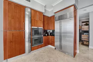 18101 Collins, Sunny Isles Beach, FL 33160 - Photo 27