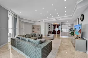 18101 Collins, Sunny Isles Beach, FL 33160 - Photo 13