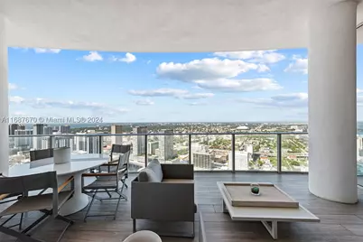851 NE 1st #PH 5112, Miami, FL 33132 - Photo 19