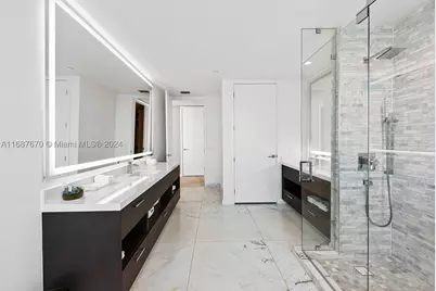 851 NE 1st #PH 5112, Miami, FL 33132 - Photo 23