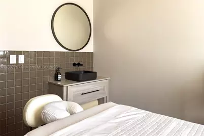 159 NE 6th #3002, Miami, FL 33132 - Photo 87
