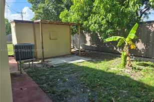 961 E 32nd, Hialeah, FL 33013 - Photo 31