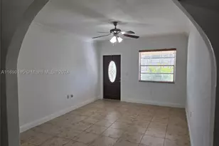 961 E 32nd, Hialeah, FL 33013 - Photo 7