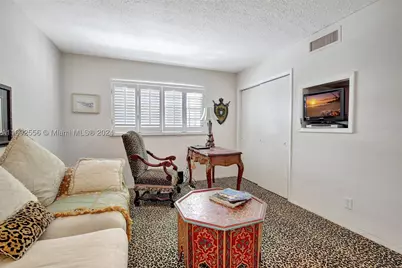 450 Paradise Isle #307 & 308, Hallandale Beach, FL 33009 - Photo 47