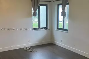 6205 Jacaranda, Tamarac, FL 33319 - Photo 9