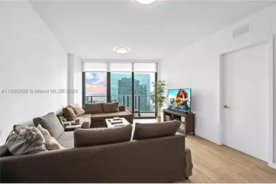 1300 S Miami #3704, Miami, FL 33130 - Photo 27