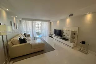 5161 Collins, Miami Beach, FL 33140 - Photo 11