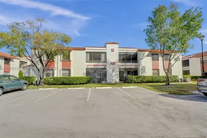 1104 N Hiatus #1104, Pembroke Pines, FL 33026 - Photo 1