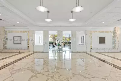 5700 Collins #5B, Miami Beach, FL 33140 - Photo 23