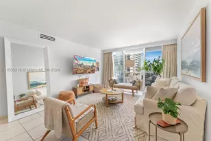5700 Collins, Miami Beach, FL 33140 - Photo 11