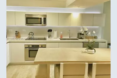 102 24th #1421, Miami Beach, FL 33139 - Photo 19