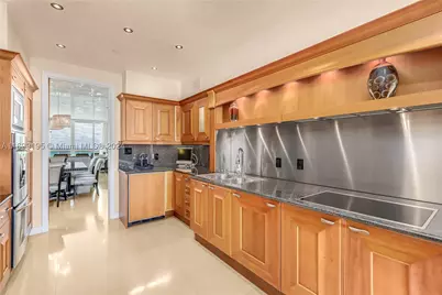 20155 NE 38th #2903, Aventura, FL 33180 - Photo 9