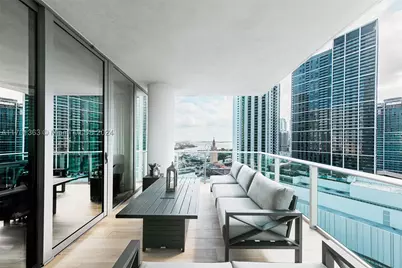 851 NE 1st #2111, Miami, FL 33132 - Photo 1