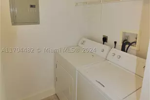 17150 N Bay, Sunny Isles Beach, FL 33160 - Photo 17