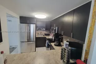 5601 Collins, Miami Beach, FL 33140 - Photo 37
