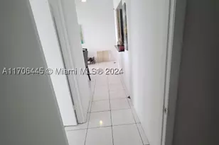 5601 Collins, Miami Beach, FL 33140 - Photo 19