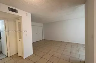 16919 N Bay, Sunny Isles Beach, FL 33160 - Photo 11