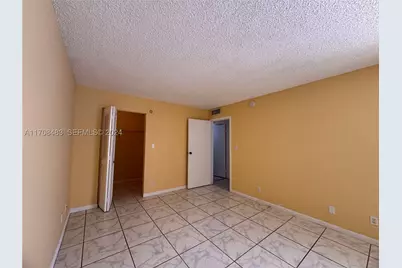 16919 N Bay #117, Sunny Isles Beach, FL 33160 - Photo 13