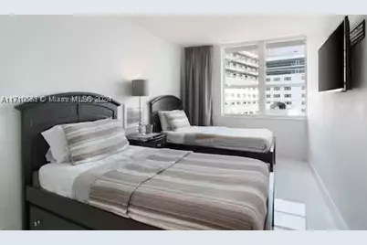 100 Lincoln #739, Miami Beach, FL 33139 - Photo 15