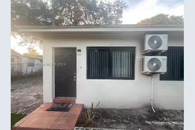 5520 NE 1st, Miami, FL 33137 - Photo 23