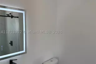 210 SE 10th, Hallandale Beach, FL 33009 - Photo 15