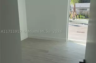 210 SE 10th, Hallandale Beach, FL 33009 - Photo 21