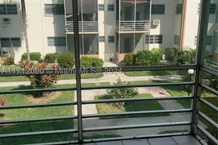 1395 NE 167th, Miami, FL 33162 - Photo 31