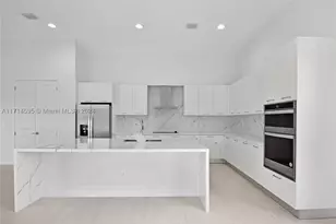 12265 SW 22nd, Davie, FL 33325 - Photo 17