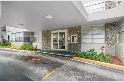 6700 Cypress #512, Plantation, FL 33317 - Photo 25