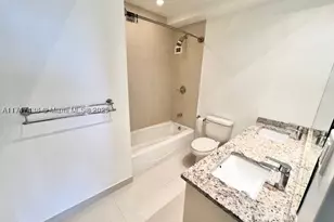 1000 W, Miami Beach, FL 33139 - Photo 13