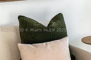 601 NE 1, Miami, FL 33132 - Photo 35