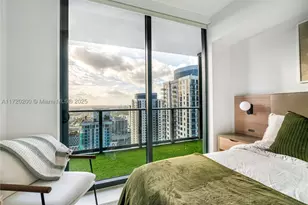601 NE 1, Miami, FL 33132 - Photo 3