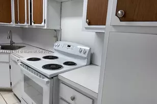 9381 E Bay Harbor, Bay Harbor Islands, FL 33154 - Photo 25