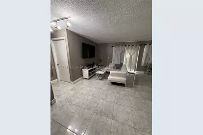 8710 SW 3rd #104, Pembroke Pines, FL 33025 - Photo 17