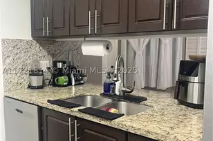 8710 SW 3rd, Pembroke Pines, FL 33025 - Photo 21