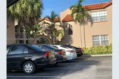 8710 SW 3rd #104, Pembroke Pines, FL 33025 - Photo 7