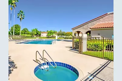 8710 SW 3rd #104, Pembroke Pines, FL 33025 - Photo 37