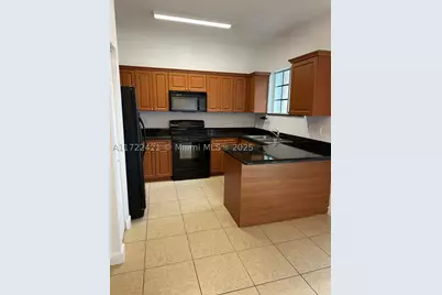 2589 NE 4th #205, Homestead, FL 33033 - Photo 1