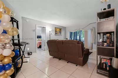 4000 NW 44th #205, Lauderdale Lakes, FL 33319 - Photo 11