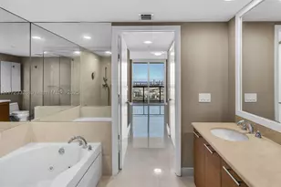 50 Biscayne, Miami, FL 33132 - Photo 23